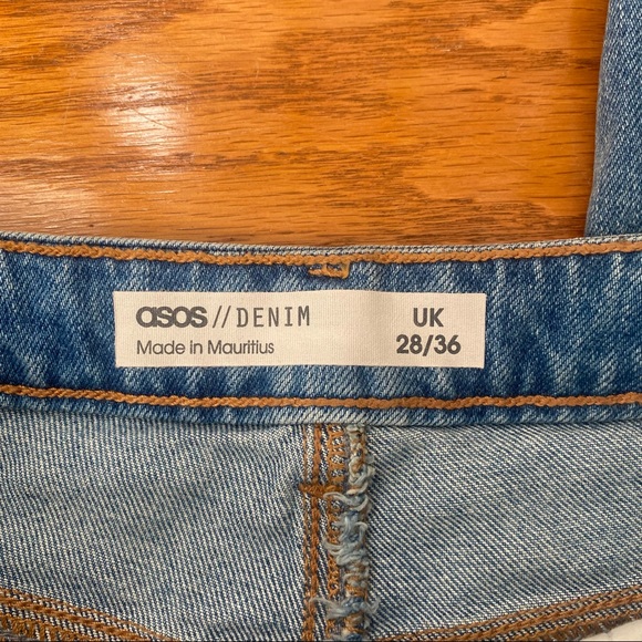 ASOS DESIGN Tall High Rise 'Farleigh' Slim Mom Jeans - Picture 5 of 8